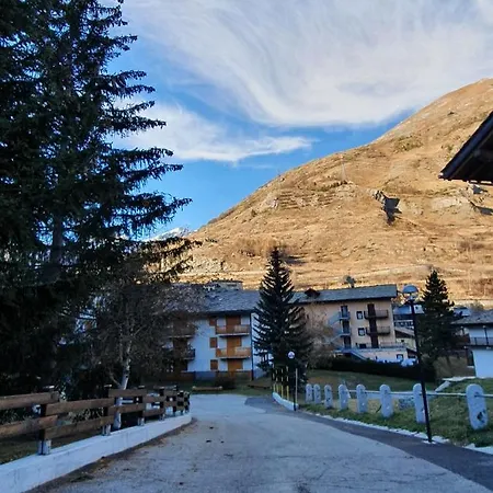 La Casa Di Matilde - Trilocale Vicinissimo Alle Piste Da Sci La Thuile Exterior photo